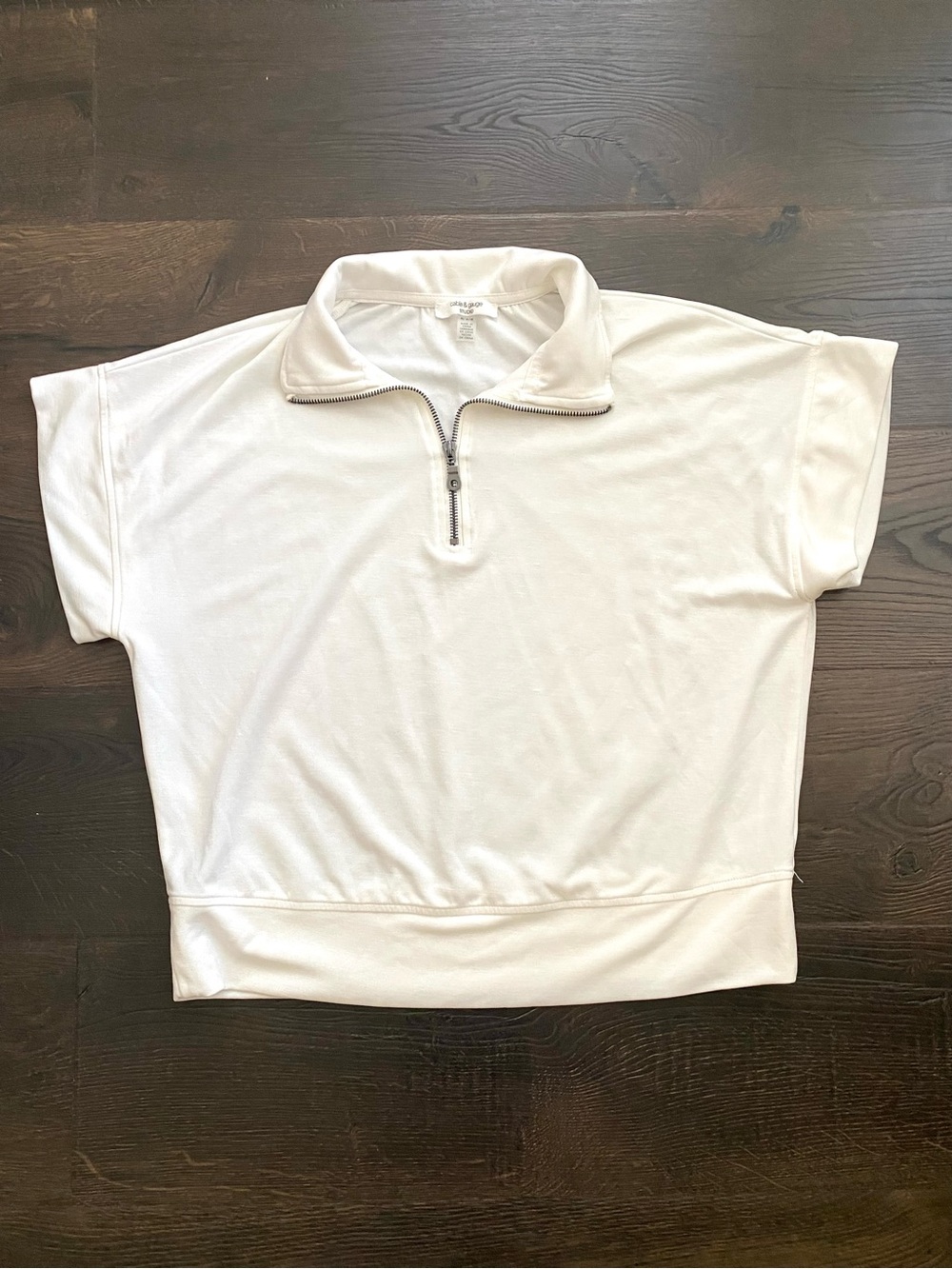 Cable & Gauge Cream Half Zip Short Sleeve Top Women’s Medium